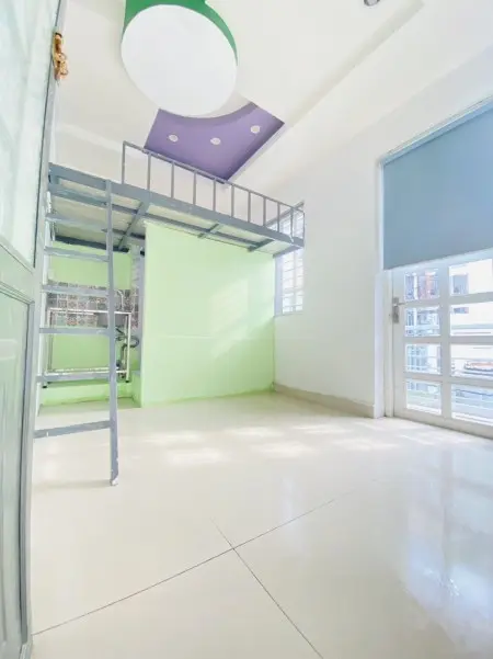 Phòng Trọ Đại Học Văn Hiến Có Gác , Ban Công Riêng Giá Rẻ