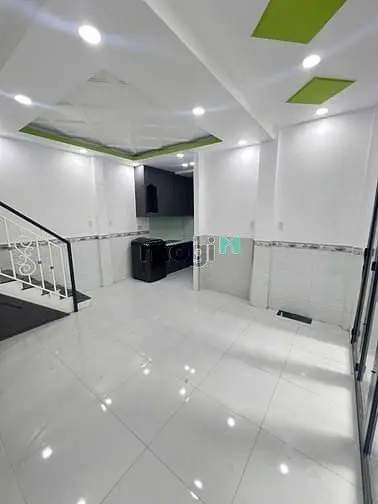 Nhà Đẹp Phường Tân Hưng Quận 7. Ngang 4M, Hẻm Rộng, Sổ Hồng Riêng.