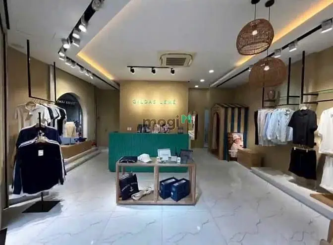 Mặt Bằng Shop Góc 2Mt 416 Võ Văn Tần, Q3. Dt: 6X10M, Gía: 55Tr