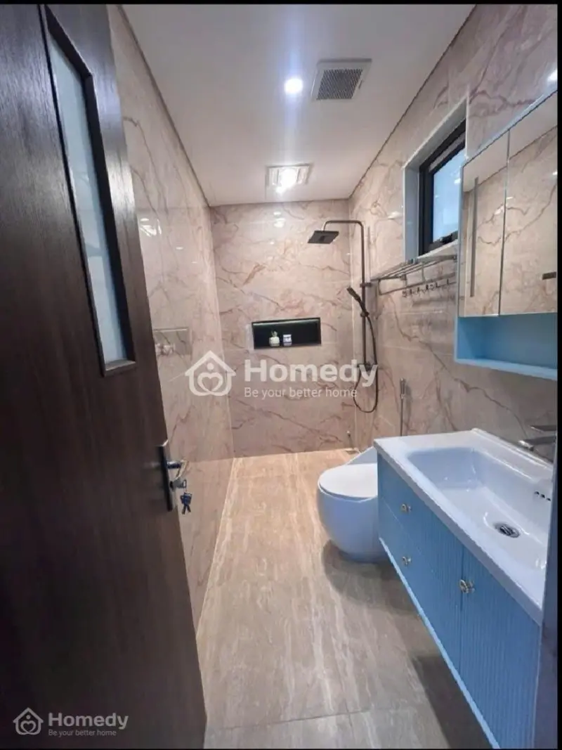 Bán Nhà Phố Mai Động 6 Tầng Thang Máy, Lô Góc, Ban Công, Ở Luôn