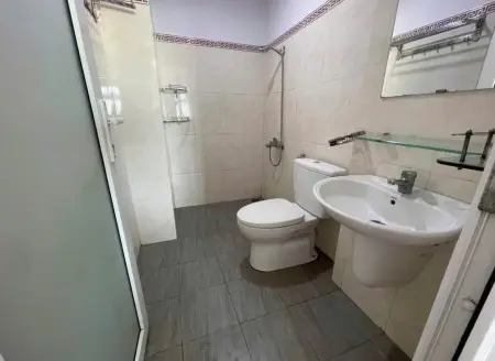 Căn Hộ 9Tr, Carillon 2, Trịnh Đình Thảo, Tp, 80M2, Căn Góc, 2Pn, Nhà Trống.