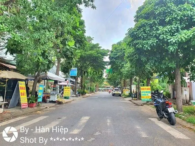 Lô Góc Trục Chính Nam Khang Nguyễn Duy Trinh,Long Trường, Q9 -117M2