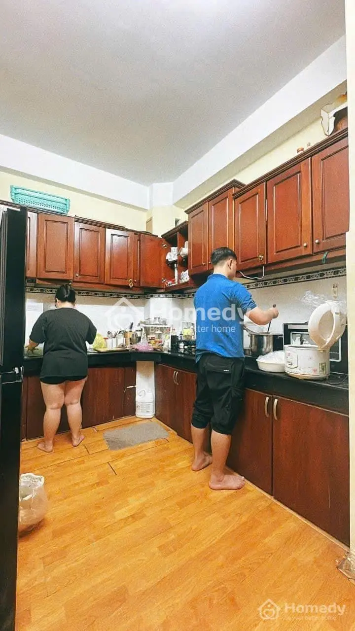 Chung Cư Bàu Cát, Ni Sư Huỳnh Liên, Tb: 74M2, 2P Ngủ, Full Nt, 8,5Tr