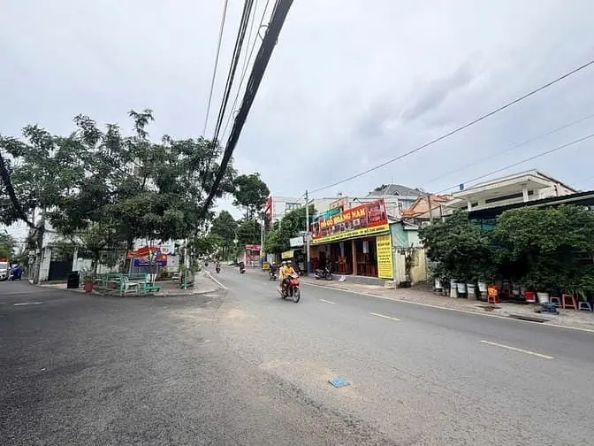 Bán Đất + Nhà 3 Tầng Mặt Tiền Lý Tế Xuyên, Sát Bên Ubnd Phường