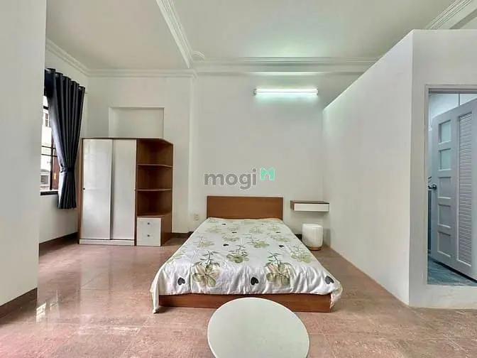 Cho Thuê Căn Hộ Ban Công Quận 10, Máy Giặt Riêng Trên Thành Thái