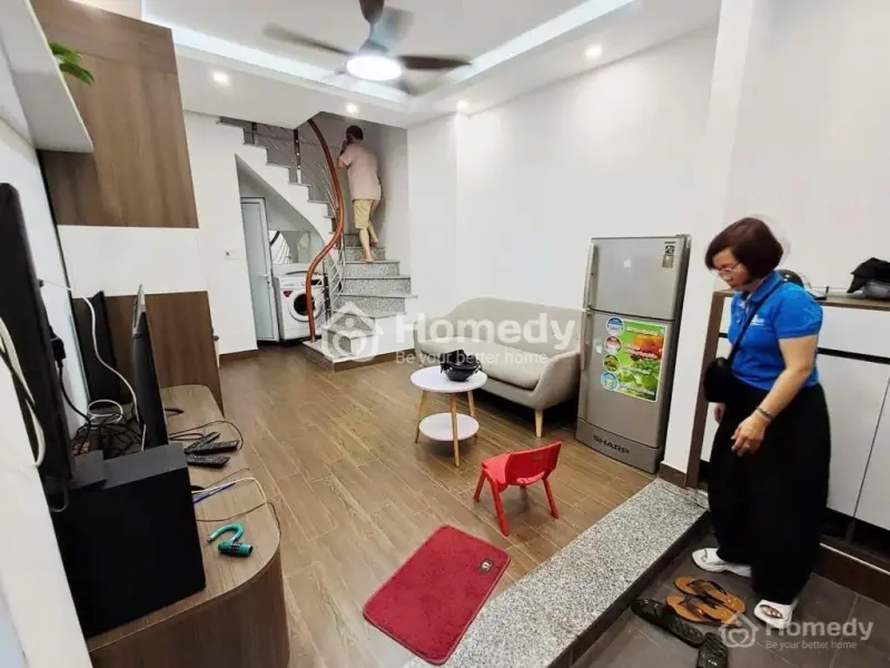 Nhỉnh 6Tỷ-Nhà Phố Bạch Mai-Hai Bà Trưng-Ngõ Rộng-Gần Ôtô-Dt 27M2 X 5Tầng (3Ngủ)-Sổ Đỏ Trao Tay