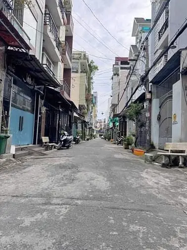 Sở Hữu Ngay Nhà Đẹp Hẻm Sạch Vị Trí 1 Sec Lê Văn Qưới, 50M2, 2 Lầu.