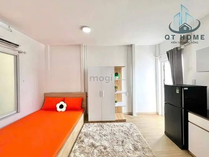 Cho Thuê Căn Hộ Ban Công Thoáng, Ngay Đường Cmt8 Quận 10