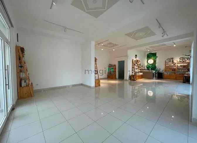 🌟 Nhà Mặt Tiền Ngay Góc Cao Thắng - 15X14 - Giá Chỉ 50Tr 🌟