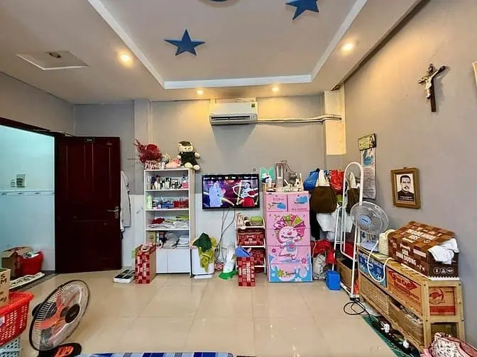 Gò Vấp, Nhà 1 Trục Lê Đức Thọ 5 Tầng Dt 4.1X21M