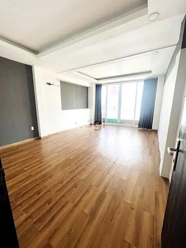 Siêu Phẩm Nhà Nguyên Căn 5 Lầu - Nguyễn Đình Chiểu, Quận 3 - Hxt