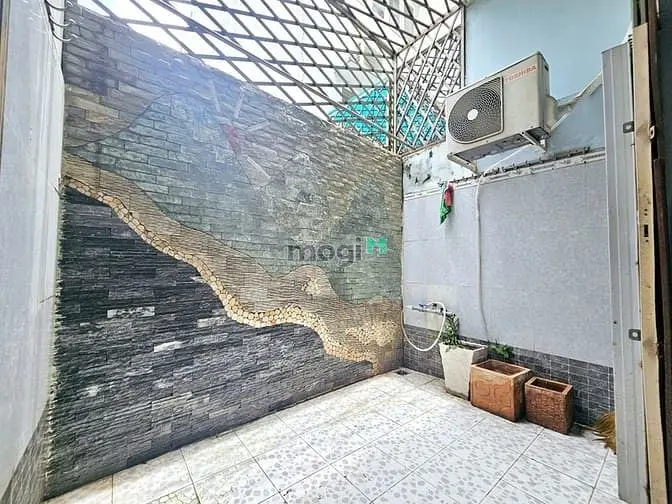 Studio Có Sân Sau - Full Nội Thất