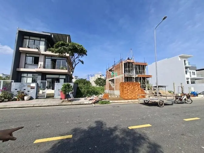 Lô Đất Xây Biệt Thự Kdc Thanh Nhựt• Phước Kiển• 200M2(10X20)• 11Tỷ700