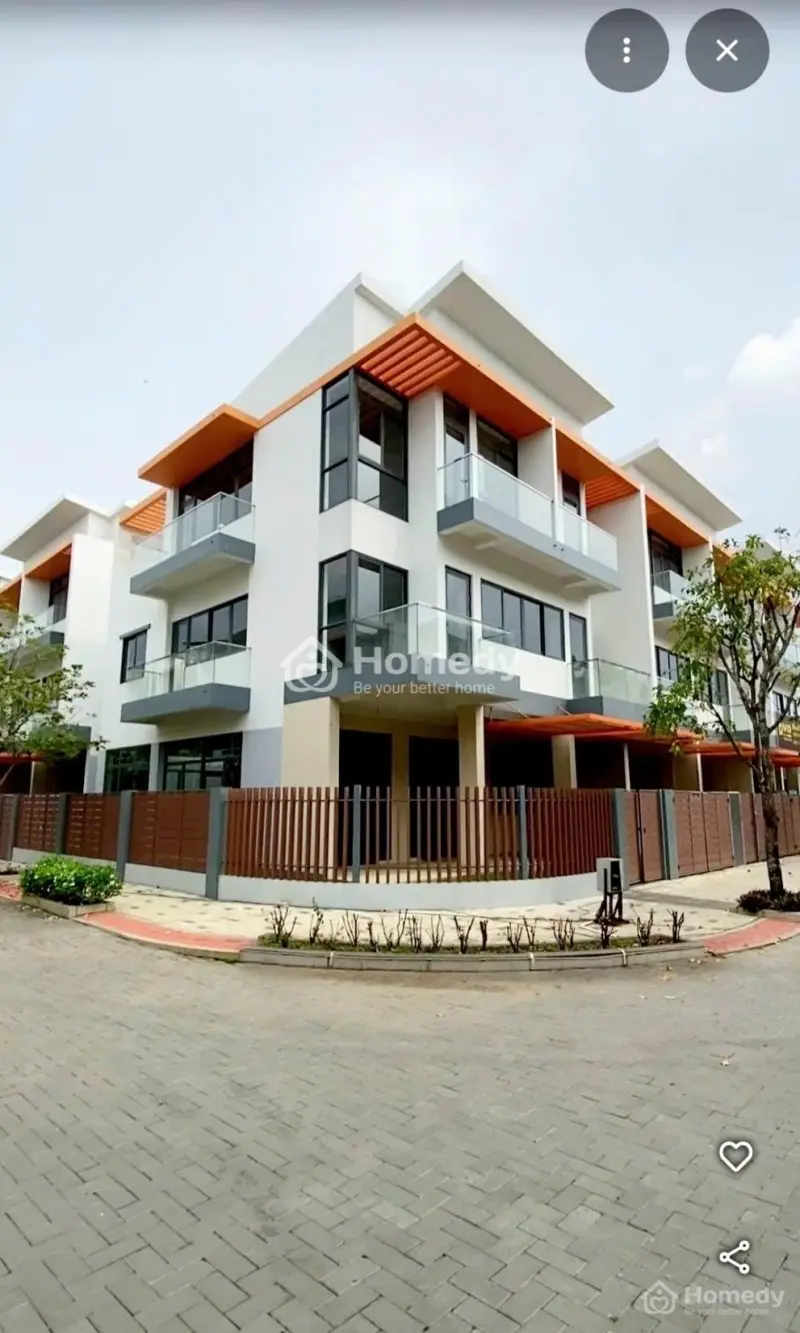 Siêu Phẩm Nhà Phố 1 Trệt 2 Lầu, Mặt Tiền Đường 15M, Cách Phú Mỹ Hưng 20P Di Chuyển