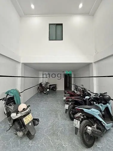 Đầu Tư Dữ Tiền -Chdv 5 Tầng Thang Máy Khu Sân Bay(5.2X19M) Nhỉnh 12 Tỷ