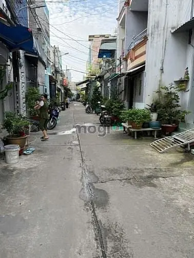 Chỉ Nhỉnh 4 Tỷ Hxh 6M Chiến Lược Sát Q6 – 45M2 (4.3X10.5) – 2 Tầng