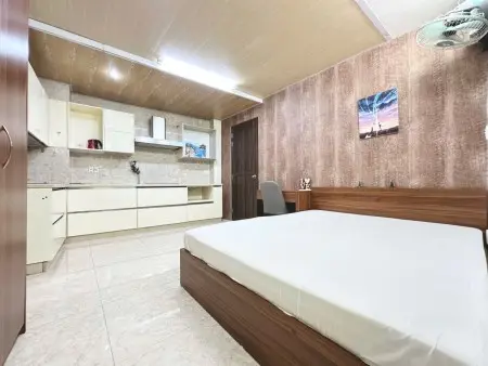 Căn Studio Gỗ Ấm Cúng - Có Hút Mùi, Sân Sau - Cmt8 Quận 3