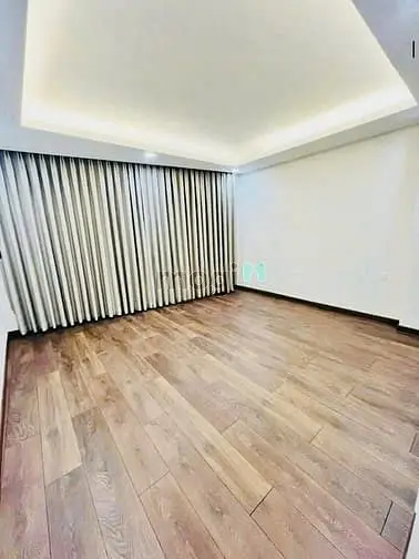 Cho Thuê Nhà Nguyên Căn - Đường Sư Vạn Hạnh, Quận 10