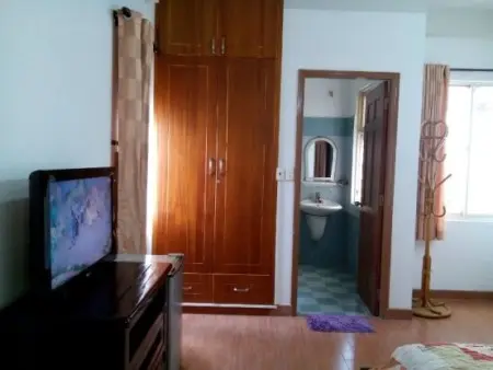 Phòng Quận 10 Dt 24 M2. Đủ Tiện Nghi . 4Tr/Th