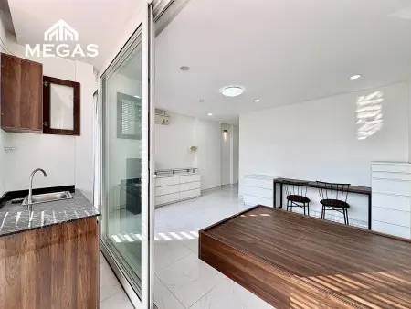 Studio Ban Công Tách Bếp - Nhà Mới 100%