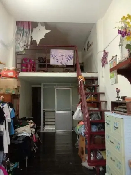 Nhà Quận 4 - An Ninh, Yên Tĩnh - Giá Rẻ