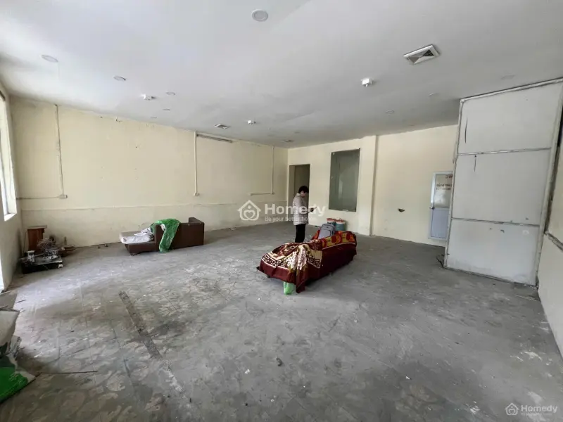 Binhbds Cho Thuê Mặt Tiền 10M Hoàn Kiếm Hơn 10Tr/Tháng