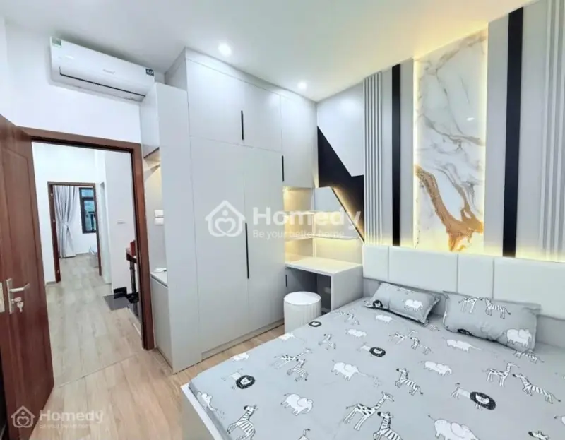 Bán Nhà Lạc Trung 42M /4 Ngủ, Full Nội Thất, Gần Ô Tô, Giá Tốt