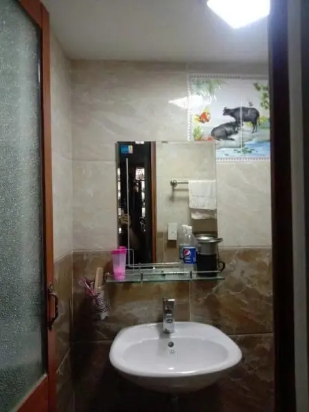 Nhà Quận 4 - An Ninh, Yên Tĩnh - Giá Rẻ