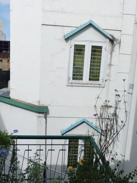 Cho Thuê Phòng Rộng 40M2, Bacon Trồng Cây, Thoáng.