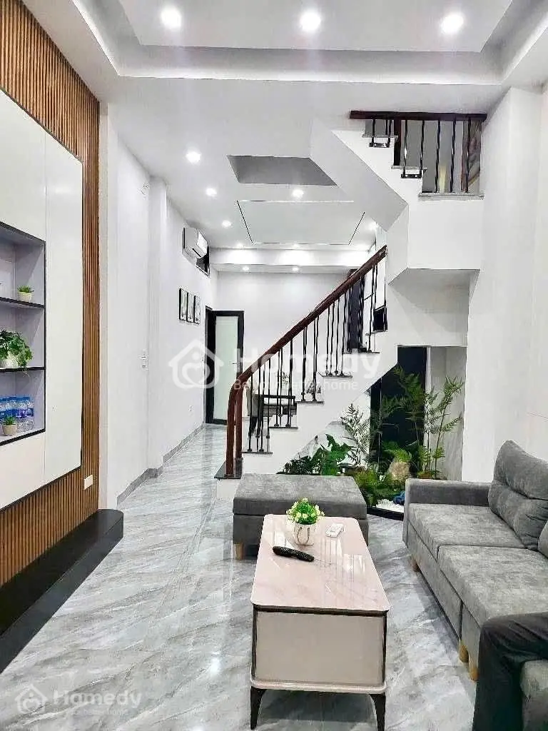 Bán Nhà: Lê Thanh Nghị 41M / 4 Ngủ, Full Nội Thất, Gần Phố, Giá Tốt Khó Tin