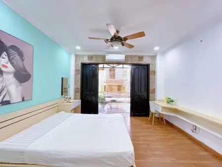 Cho Thuê Căn Hộ Full Nội Thất Tách Bếp Có Ban Công Q1 - Gần Chợ Bến Thành, Cv Tao Đàn,Đh Ueh, Đh Hub