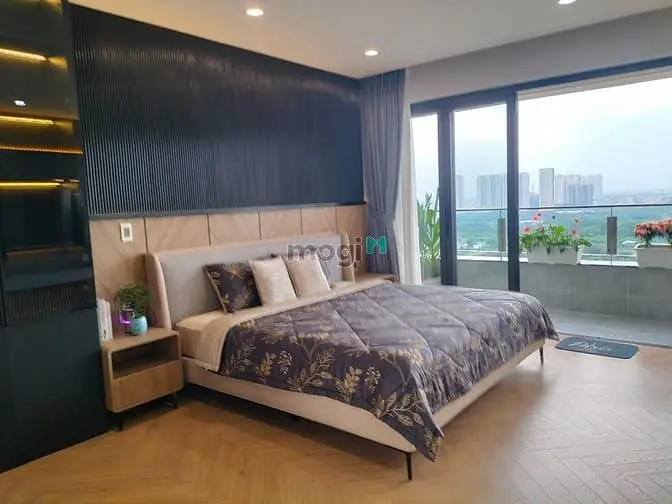 Cho Thuê Căn Hộ The Panorama, Trung Tâm Phú Mỹ Hưng 147M2 3Pn View Sôn