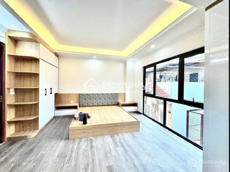 Bán Nhà Lê Thanh Nghị 45M / 4 Ngủ Master/ Thang Máy/ Mặt Tiền 5,5M / Ngõ Xe Ba Gác Tránh/ Gần Phố