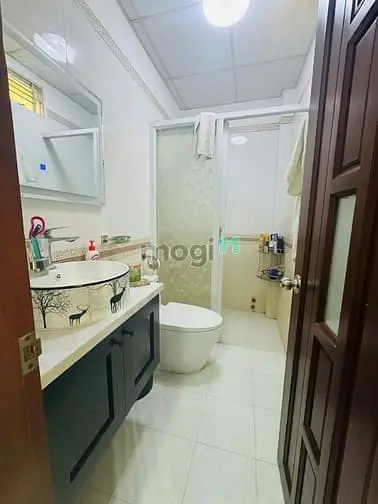 Mt Đường Lê Lâm, 80M2, 4 Tầng, 4Pn, Khu Vip Bàn Cờ, Chỉ 11.9 Tỷ, Ở Nga