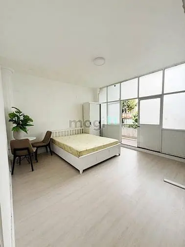 Căn Hộ Mini Q5 Có Ban Công Thoáng Mát