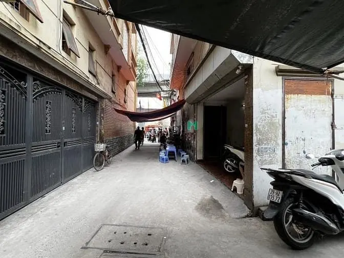 Đường Láng – Đống Đa – Ô Tô – 84 M2 – C4 – Mt 6 M – Giá 16.5 Tỷ.