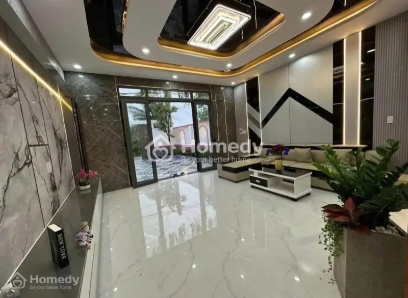 Chú Hai Gửi Bán Nhà Mặt Tiền Đường Nhựa Thiết Kế Đẹp