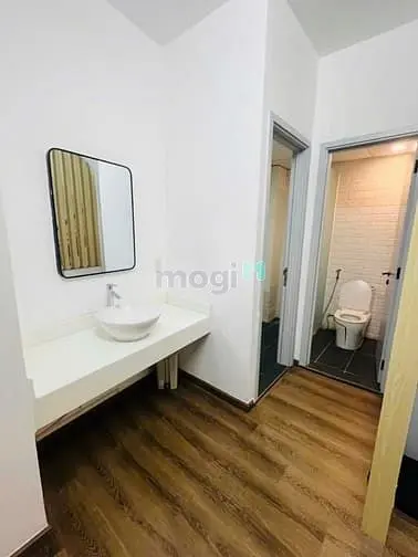 Cho Thuê Nhà Ở Mặt Tiền Hoa Sứ - Phú Nhuận