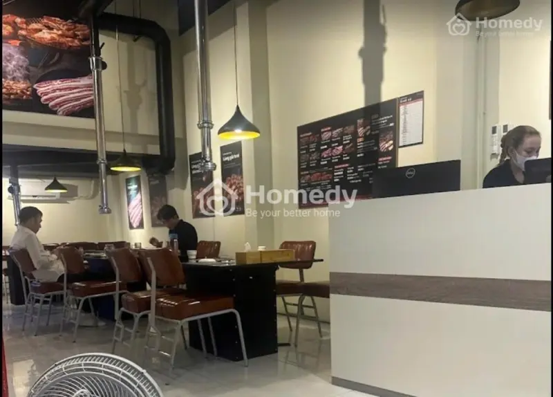 Bán Nhà Mặt Tiền Trần Hưng Đạo Q1 Ngay Sát Chợ Bến Thành Kinh Doanh Sầm Uất 4 Tầng 80M2 Chỉ 70 Tỷ.