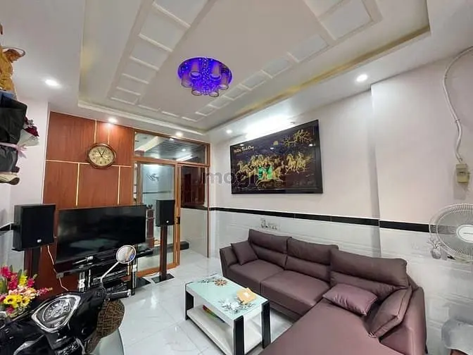 Ngợp Bank Bán Gấp Nhà Đẹp Ngay Đầm Sen 4,5X10M, G.bán 4,25 Tỷ