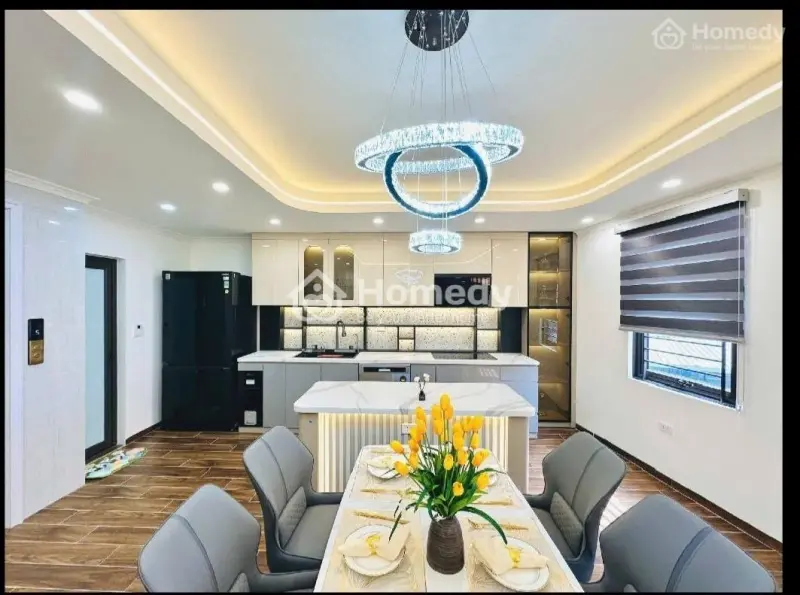 Bán Nhà: Trần Đại Nghĩa 38M /4 Ngủ , Full Nội Thất, Thang Máy, Cách Phố 30 M