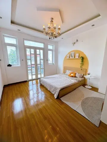 Phòng Studio Siêu Rộng – Ban Công Bự, Ở 3 Người Thoải Mái Sát Đh Ntt 3P!