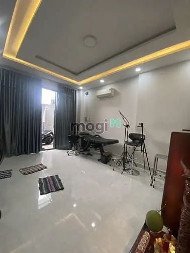 [Bán Nhà Quận 5] Nhà Mới Đẹp – Trung Tâm – Vài Bước Ra Trần Hưng Đạo