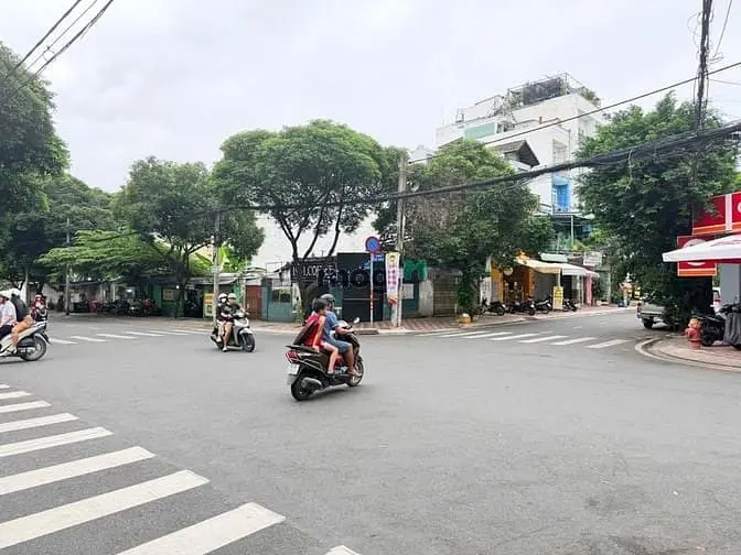 Chính Chủ Gửi Bán Lô Đất Góc 3 Mặt Tiền Thống Nhất - Hàn Thuyên