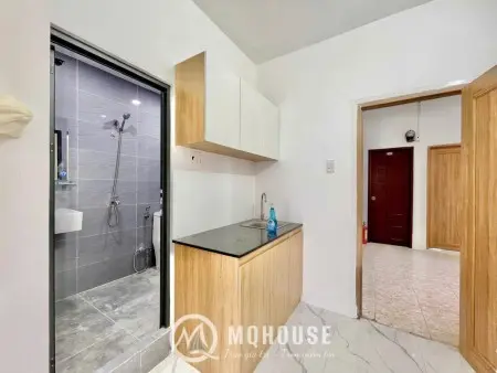 Căn Hộ Dịch Vụ , Full Nội Thất ,Có Ban Công Cực Chill