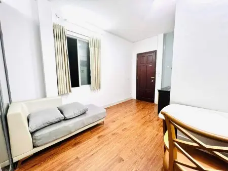 Cho Thuê Căn Hộ Full Nội Thất Tách Bếp Có Ban Công Q4- Gần Cầu Calmette, Cầu Ông Lãnh, Bến Vân Đồn,…