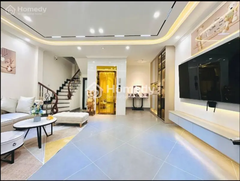 Bán Nhà: Trần Đại Nghĩa 38M /4 Ngủ , Full Nội Thất, Thang Máy, Cách Phố 30 M