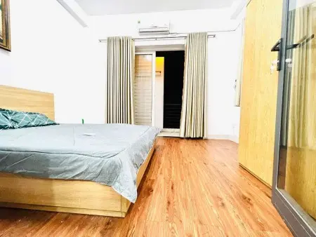 Cho Thuê Căn Hộ Full Nội Thất Tách Bếp Có Ban Công Q4- Gần Cầu Calmette, Cầu Ông Lãnh, Bến Vân Đồn,…