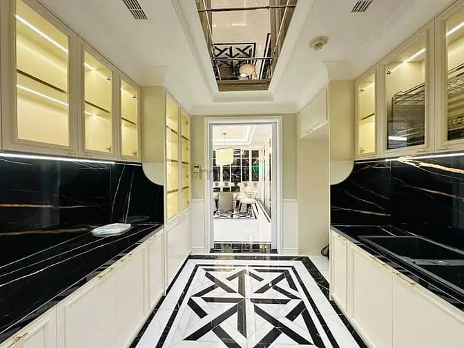 Bán Nhanh Căn Hộ Cao Cấp Vinhomes Đồng Khởi 190M2, View Hồ Bơi Cực Đẹp