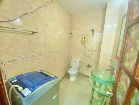 Cho Thuê Phòng Trọ 1 Phòng Ngủ, Riêng Bếp, Cửa Sổ Lớn Nhiều Ánh Sáng – Trần Quang Diệu, Q3